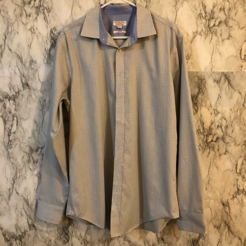 Merona Men’s Button down shirt
